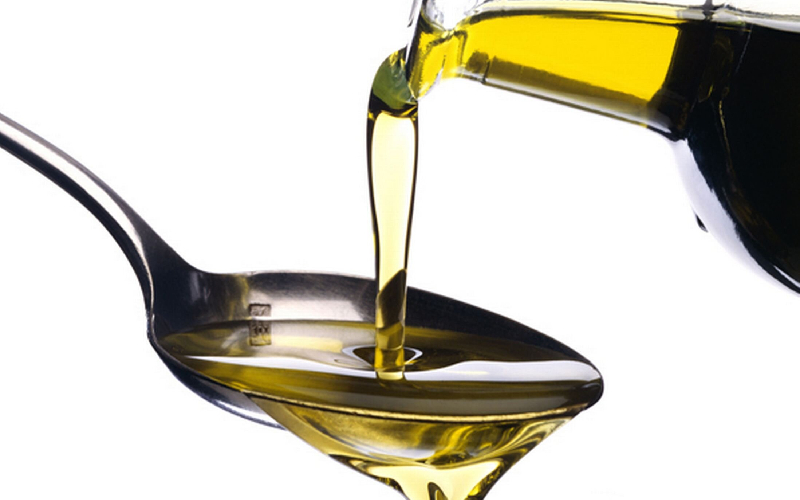 Dầu olive cực tốt cho việc chăm sóc sức khỏe lẫn nhan sắc, làn da và móng