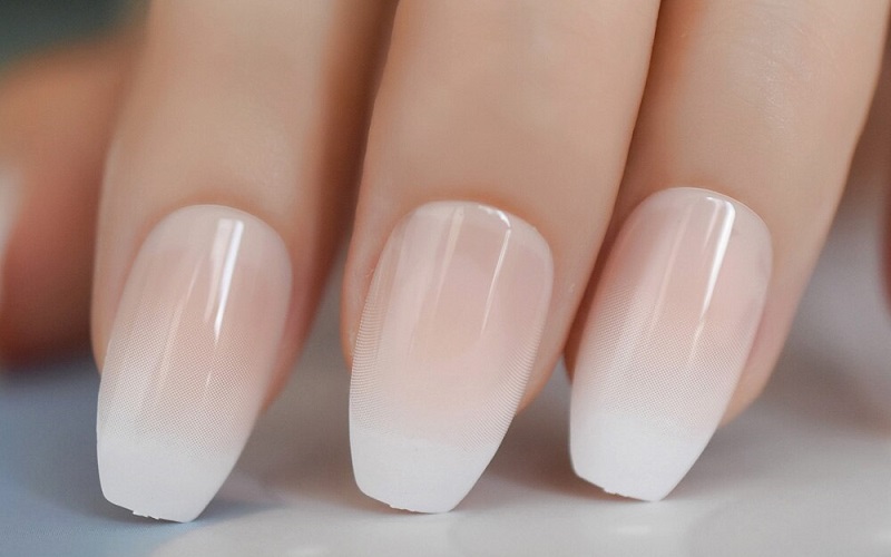 10 mẫu nail sơn móng tay màu hồng bóng nước tôn da